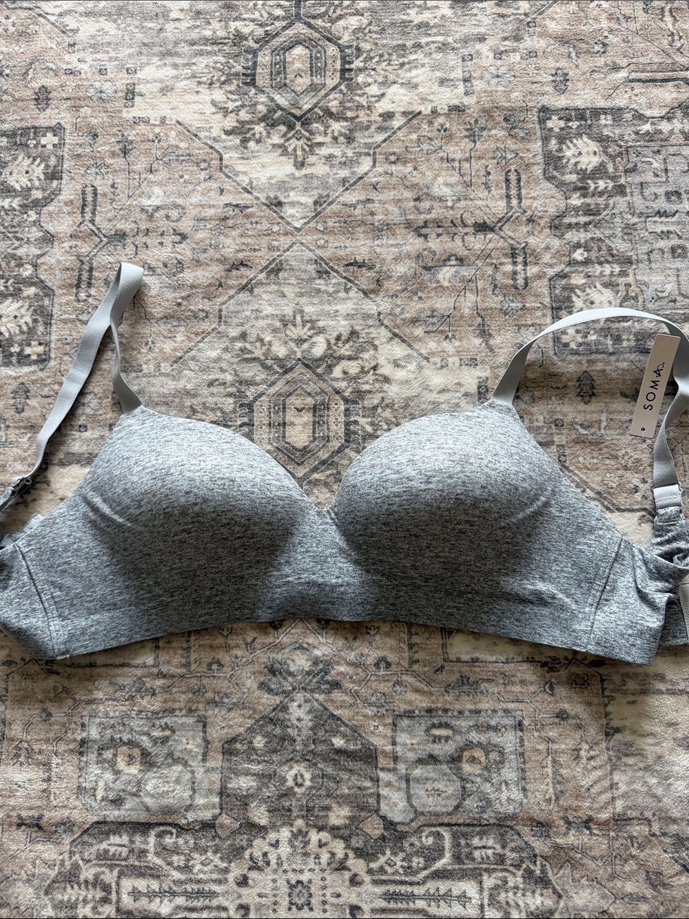 NWT (NEW!) Soma Gray Wireless T-Shirt Bra
